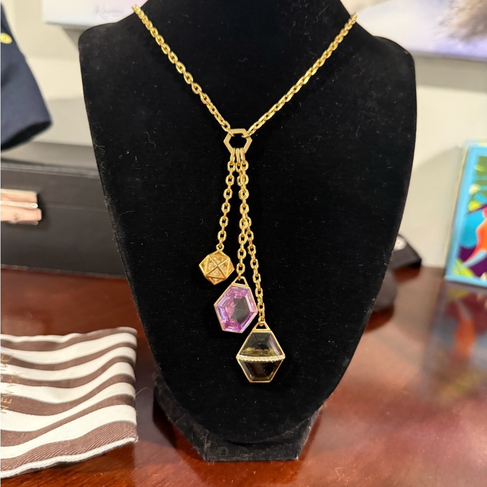Henri bendel necklace